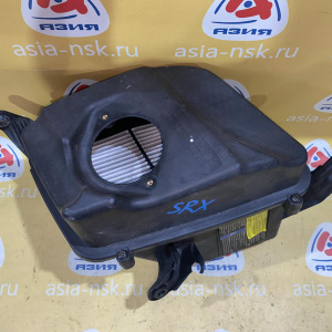 Корпус воздушного фильтра Cadillac SRX GMT265 LY7/3H 3.6L 15812948 '2007