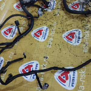 Коса ДВС Toyota 1NZ-FE Raum NCZ20 2WD a/t ДЕФЕКТ + компьютер 89661-46030 мех. заслонка ( акпп 9 конт. ) разъём компьютера в 4 ряда