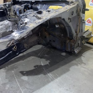 Лонжерон Audi A7 C7/4GA '2011 Правый руль