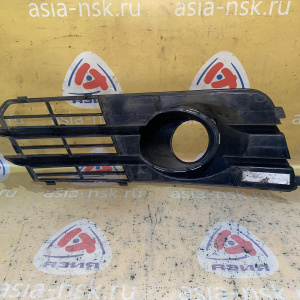 Накладка на бампер Audi A7 C7/4GA '2011 L 4G8807681A