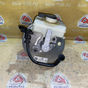 Главный тормозной цилиндр Audi A7 C7/4GA Правый руль+вакуумный усилитель 4G2612103G '2011