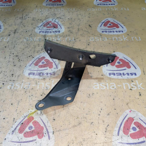 Крепление крыла Audi A7 C7/4GA '2011 Металич, L 4G8821135D