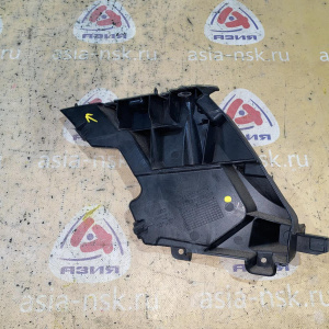 Крепление бампера Audi A7 C7/4GA '2011 Сломано 1 крепление перед, прав 4G8807284A