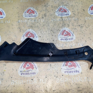 Накладка на фару Audi A7 C7/4GA '2011 R 4G8805286B