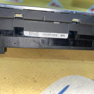 Блок кнопок Audi 4G0927137E A7 C7/4GA '2011