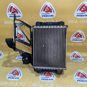 Радиатор охлаждения Audi C7/4GA A7 '2011 Дополнительный+крепление 8K0121212B