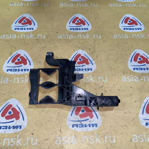 Крепление фары Audi A7 C7/4GA '2011 L 4G8805607