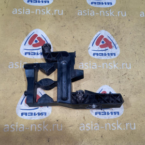 Крепление фары Audi A7 C7/4GA '2011 R 4G8805608