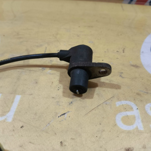 Датчик ABS Toyota Avensis AZT250/ZZT250 перед, прав НЕТ ФИШКИ 1AZ-FSE 89542-02040