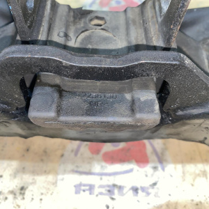 Подушка акпп Cadillac SRX GMT265 '2007 R 25892306