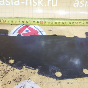 Кожух маховика Nissan 3042240F00 Largo W30 KA20-DE 2WD a/t пластина низ  ( металл )