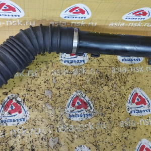 Гофра впускного коллектора Nissan KA24-DE Largo W30 пластик + резина 165755C000 + 165780C801