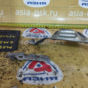 Кожух маховика Toyota 11361-20010 + 17571-20070 Mark II Wagon Qualis MCV20 1MZ/2MZ '04.1997-03.1998 крышка + верхнее креиление на глушитель