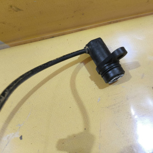 Датчик ABS Toyota Lite Ace Noah/Town Ace Noah CR41/CR42/KR41/KR42 зад, прав НЕТ ФИШКИ 7K-E 89545-28140