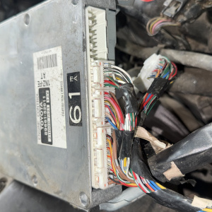 Двигатель Toyota 1NZ-FE-1671080 SWAP +АКПП+КОСА КОМП МЕХ ДРОСЕЛЬ Platz/Vitz NCP12-0146007 '2001-