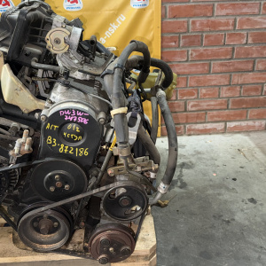 Двигатель Mazda B3-872186 БЕЗ ГЕНЕРАТОРА И ТРАМБЛЕРА Demio DW3W-747506 '2000-