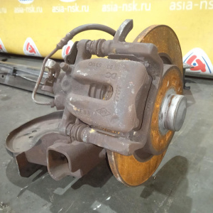 Балка Renault KW Kangoo '2014 ABS в сборе (суппорта, диски) R 555113267R