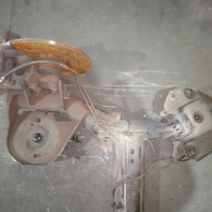 Балка Renault KW Kangoo '2014 ABS в сборе (суппорта, диски) R 555113267R