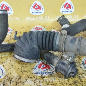 Гофра впускного коллектора Mitsubishi 4G63-T RVR/Chariot N23W/N43W резиновая DOHC комплект как на фото гофра + патрубки на интеркуллер MR187377 + MR18