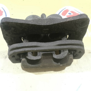 Суппорт Subaru BL5/BL9/BP5/BP9/BPE/GH8/GP3/GP6/GP7/GT3/GT7/SG5/SG9/SH5/SH9/SJ5/SJ9/YA5 перед, прав 26292AE06B/26292SA000/26292SA001/26292SC020/26292SC021 2-х