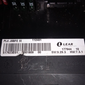 Блок предохранителей BMW 5-Series F10 Распределитель тока Пд 61149234421 '2011