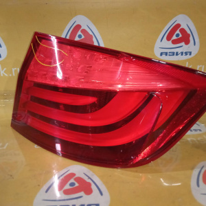 Стоп BMW 5-Series F10 '2011 R трещина в стекле 63217203230