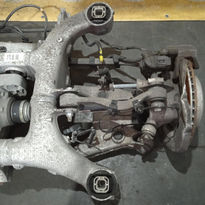 Балка BMW 5-Series F10 R 530i акпп, в сборе, редуктор I=3.38 33107578150 33316799103 '2011