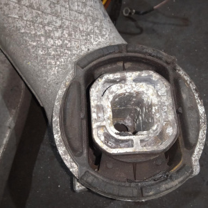 Балка BMW 5-Series F10 R 530i акпп, в сборе, редуктор I=3.38 33107578150 33316799103 '2011