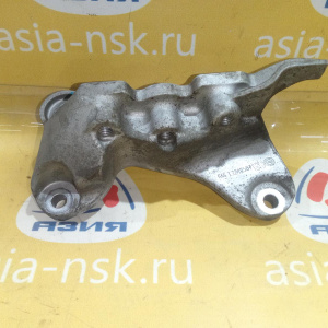 Кронштейн опоры двигателя Chevrolet LXV/F16D4/2H0/F18D4 Cruze J300 Правый верхний B9 перед, прав в 13248507