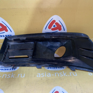 Накладка на бампер Audi A4 B9/8W5 '2016 перед, прав Треснуто 8W0807682C