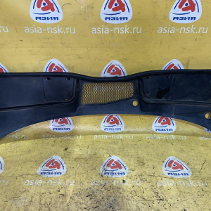 Решетка под лобовое стекло Audi A4 B9/8W5 '2016 Правый руль 8W2819403I