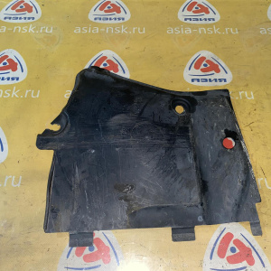 Защита днища кузова Audi A4 B9/8W5 перед, лев '2016 Скол 1 крепления 8W0825201