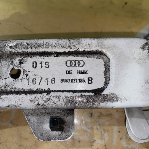 Крепление крыла Audi A4 B9/8W5 '2016 Металич перед, лев 8W0821135B