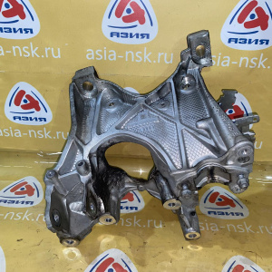 Кронштейн опоры двигателя Audi A4 B9/8W5 '2016 перед, прав 8W0399296E