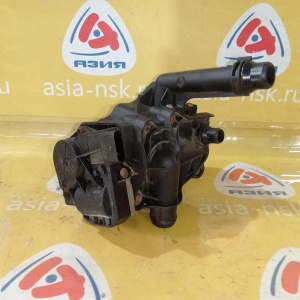 Корпус термостата BMW 11537642854 3-Series F30 B58B30A '2017 скол крепл. трубки на помпу