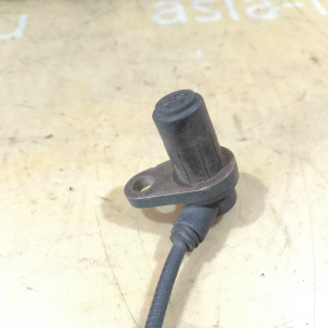 Датчик ABS Nissan Presage JNU30/JVNU30/NU30/VNU30 зад, прав 4WD KA24DE 47900-AD300 '1999-2001