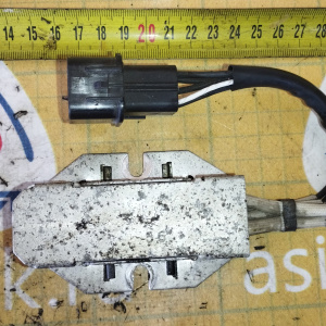 Резистор управления двс Mitsubishi MD099628 / E8T05871 Chariot N43W 4G63-T a/t
