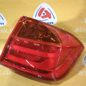 Стоп BMW 3-Series F30 '2012 R скол на стекле 63217259894