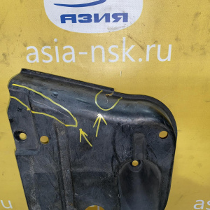 Защита днища кузова BMW 3-Series F30 R '2013 середина под задним бампером, дефект 51717293610