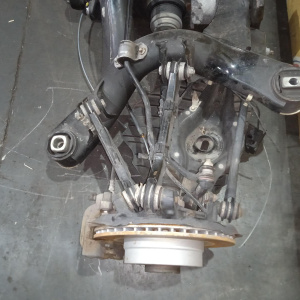 Балка BMW 3-Series F30 R 320d акпп, в сборе, стаб D=13, редуктор I=2,81 7612168 33108485723 '2013