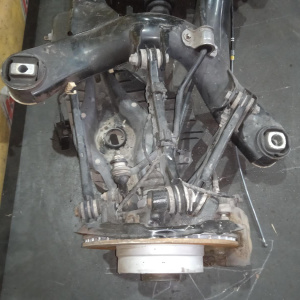 Балка BMW 3-Series F30 R 320d акпп, в сборе, стаб D=13, редуктор I=2,81 7612168 33108485723 '2013