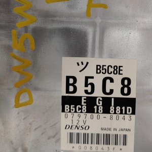 Компьютер Mazda Demio B5C818881D    079700-8043 B5 DW3W 2WD a/t '-1998