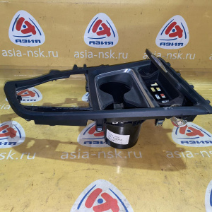 Подстаканник BMW 3-Series F30 '2013 Правый руль 51169218926