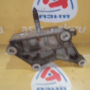 Кронштейн опоры двигателя Kia D4HB Sorento XM '2011 216702F000
