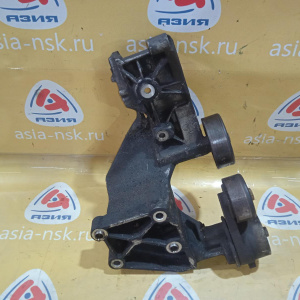 Крепление генератора Kia D4HB Sorento XM '2011 252822F000