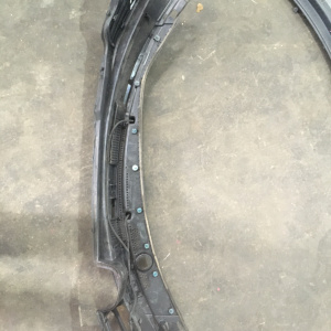 Решетка под лобовое стекло Honda Freed GB3 74200-SYY-00-50
