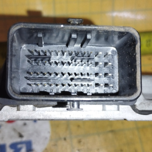 Компьютер Nissan Qashqai EMU10-000N F1 / 237E0BB50A R9M J10 2WD m/t Блок управления КПП дефект корпуса '07.2011-08.2013