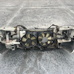 Ноускат Toyota Raum EXZ10 '1997-1999 фары 46-1