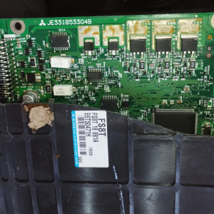 Коса ДВС Mazda FS Premacy CPEW-102023 2WD a/t ДЕФЕКТ катушки в цилиндр, акпп 1 поддон без прив. спид. + компьютер с дефектом FS8T18881A + C153676C0 C1