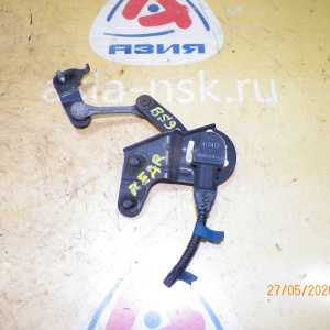 Датчик уровня кузова Subaru Outback/Legacy B4 BS9/BSD/BSF/BSG/BN9/BNF/BNG R 84031AL000